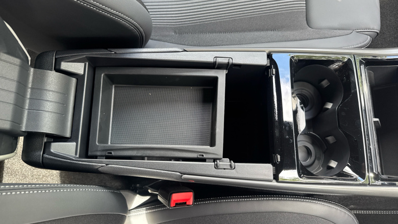 Ford Capri 210kW Select 77kWh 5dr Auto Electric Estate